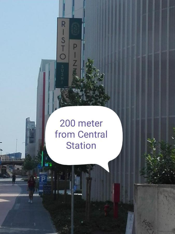 Central Station Rooms Mestre Exterior photo